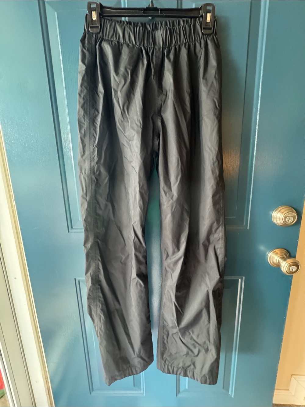 Women’s Black Elastic-Waist Water-Resistant Pants